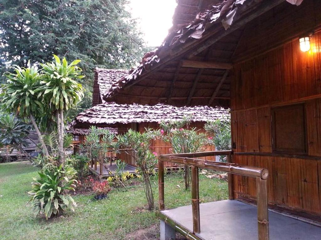 Pai Cat Hut Hostel Exterior photo