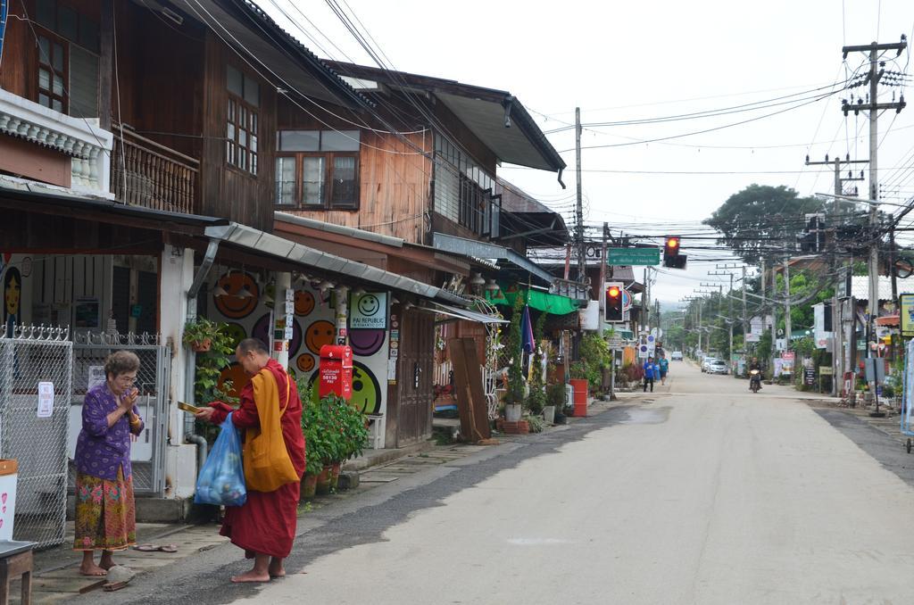 Pai Cat Hut Hostel Exterior photo